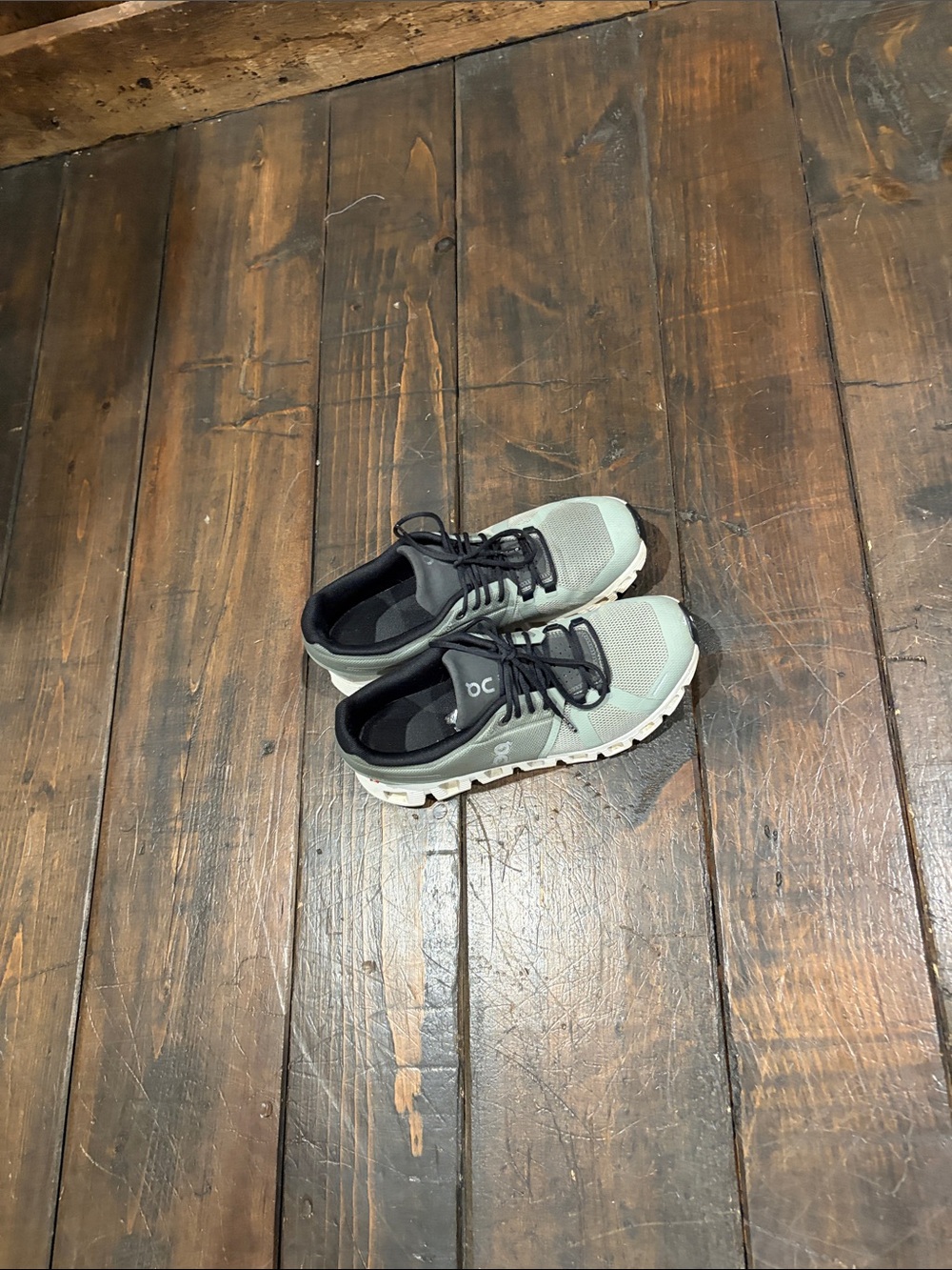 On Running Men’s Cloud Sneakers in Light Gray and Black